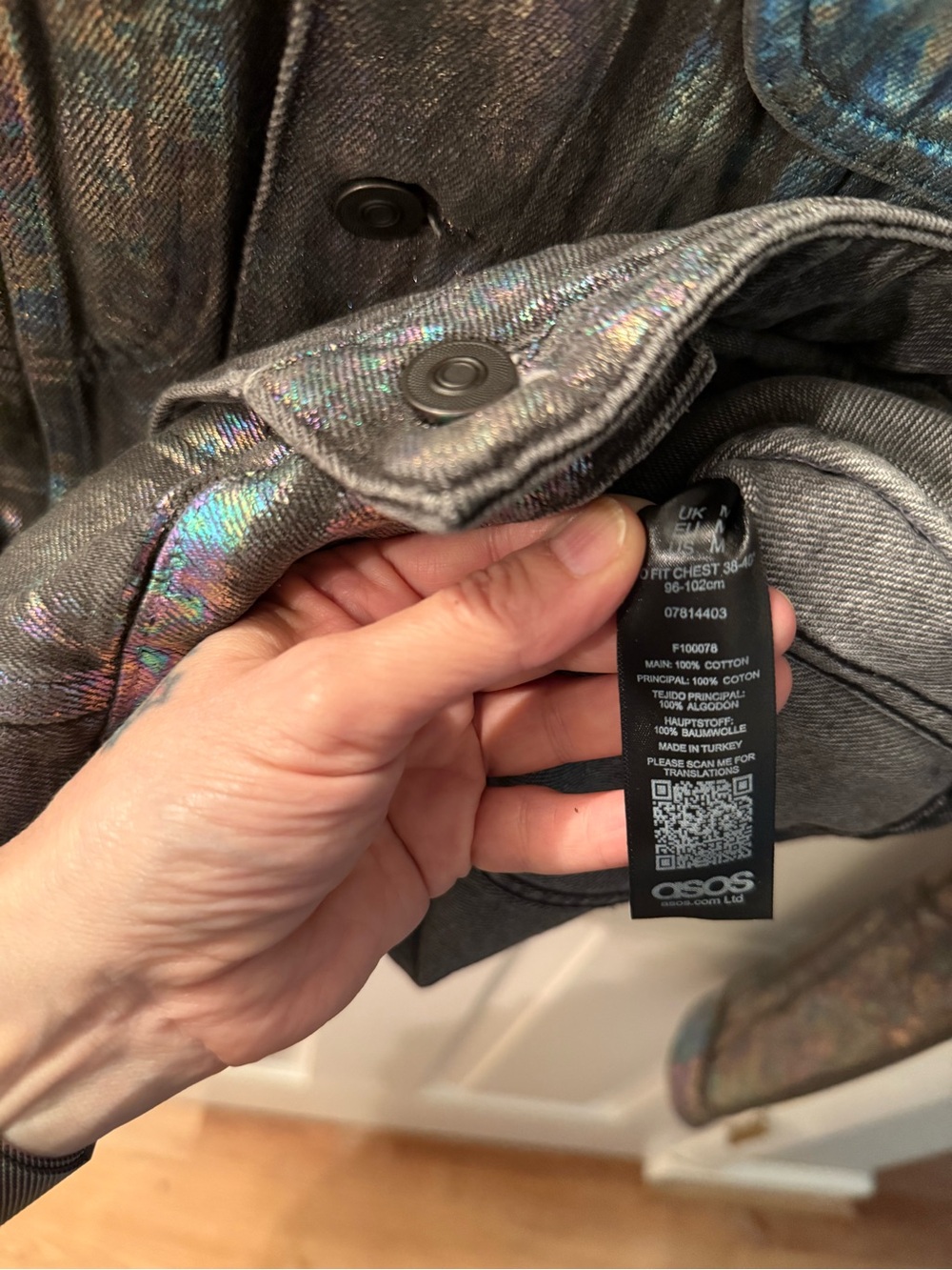 ASOS Holographic Metallic Oil Slick Trucker Jacket - Iridescent - Picture 9 of 10